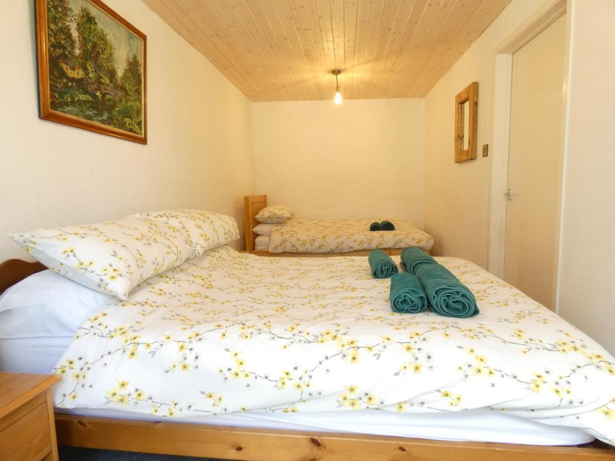 Abergwynant Farm Glamping & Apartments Dolgellau Ngoại thất bức ảnh