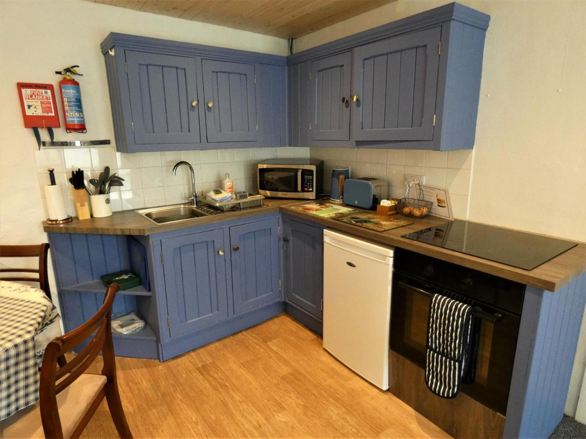 Abergwynant Farm Glamping & Apartments Dolgellau Ngoại thất bức ảnh