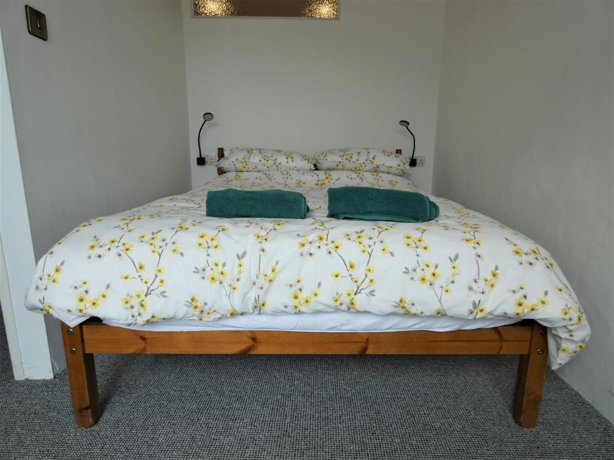 Abergwynant Farm Glamping & Apartments Dolgellau Ngoại thất bức ảnh
