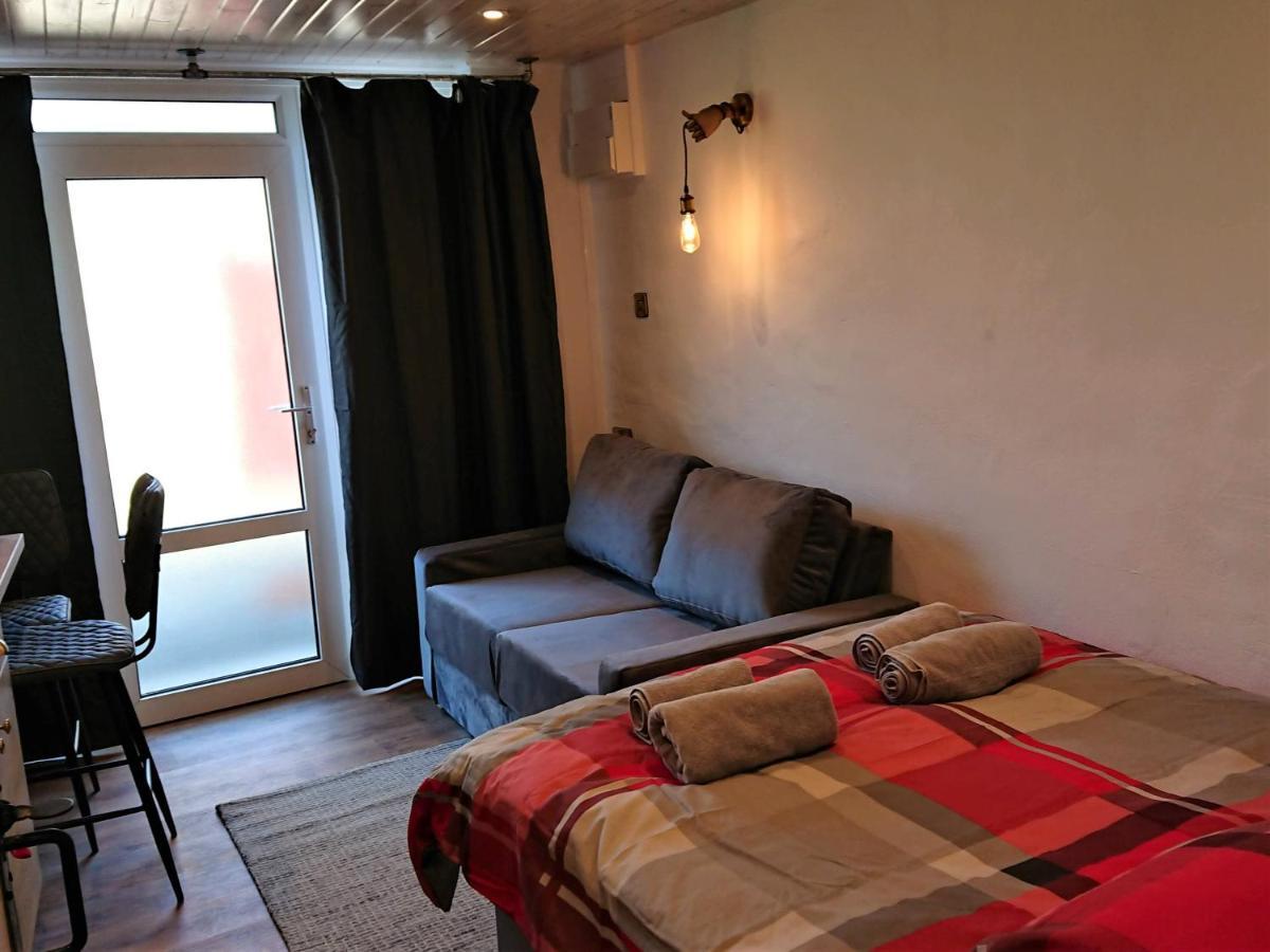 Abergwynant Farm Glamping & Apartments Dolgellau Ngoại thất bức ảnh
