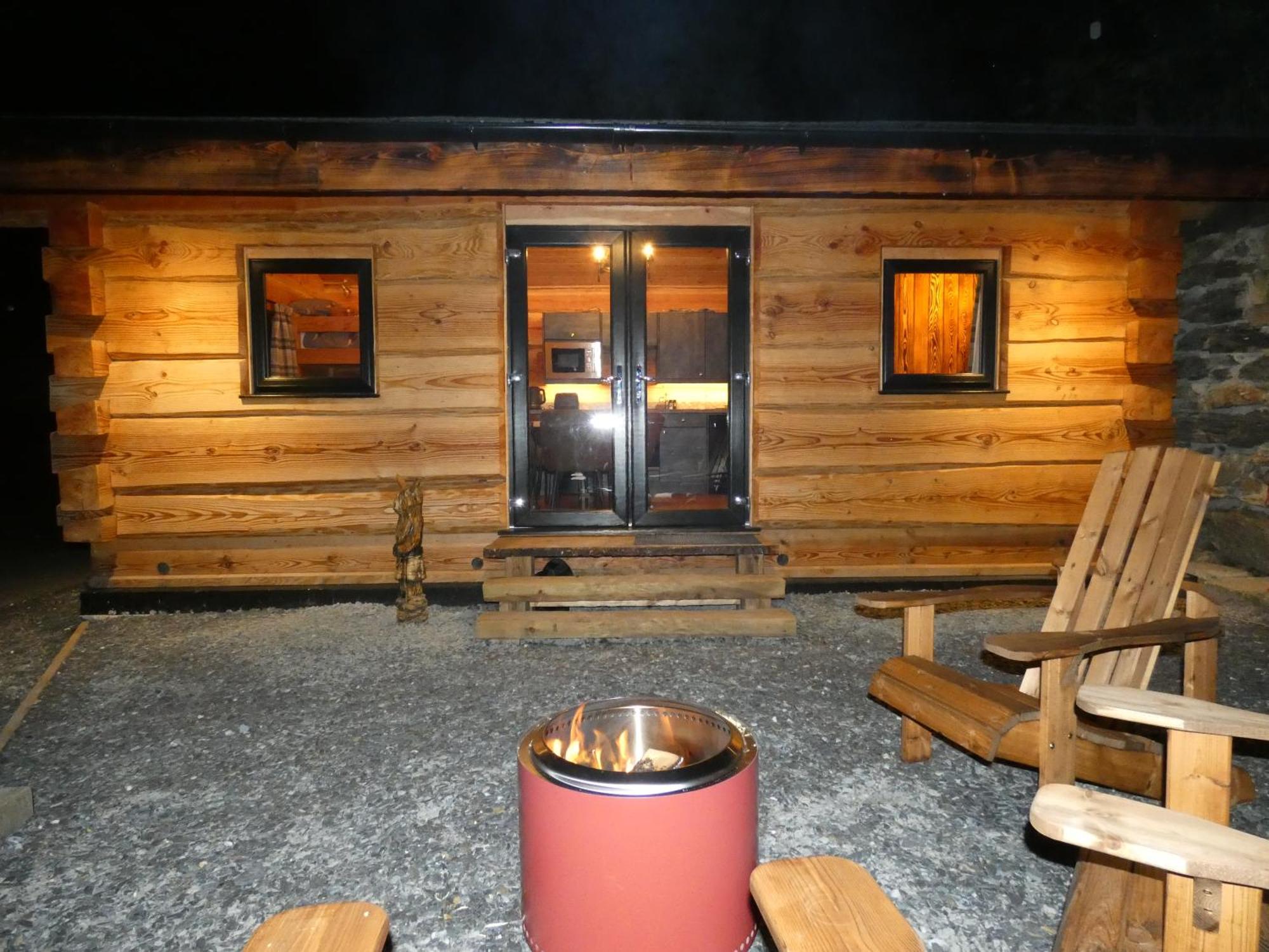 Abergwynant Farm Glamping & Apartments Dolgellau Ngoại thất bức ảnh