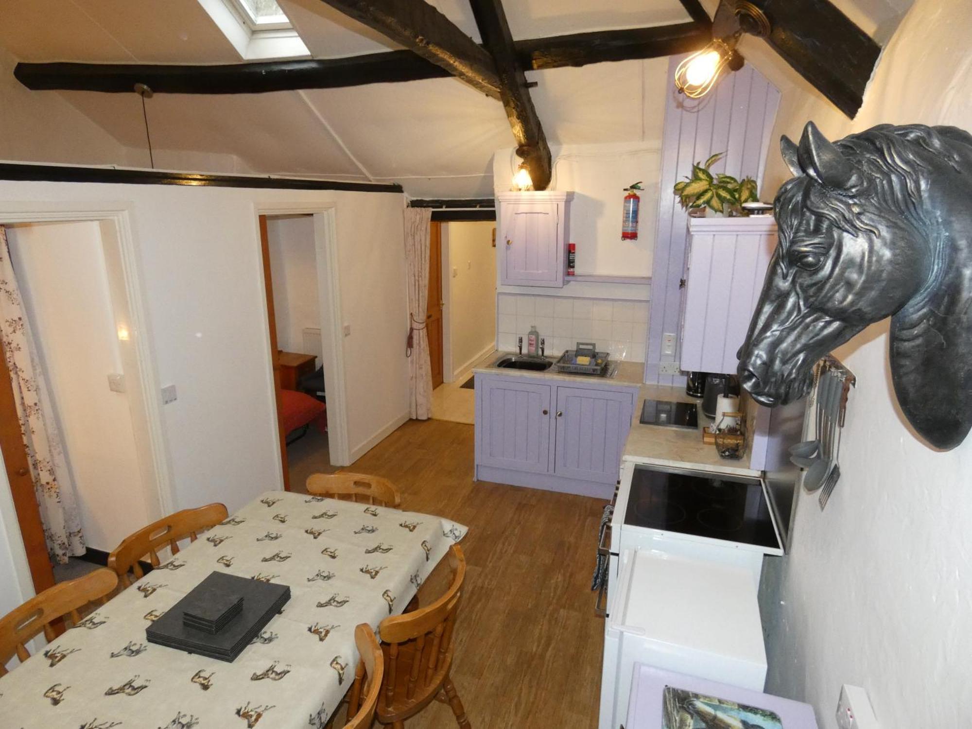 Abergwynant Farm Glamping & Apartments Dolgellau Phòng bức ảnh