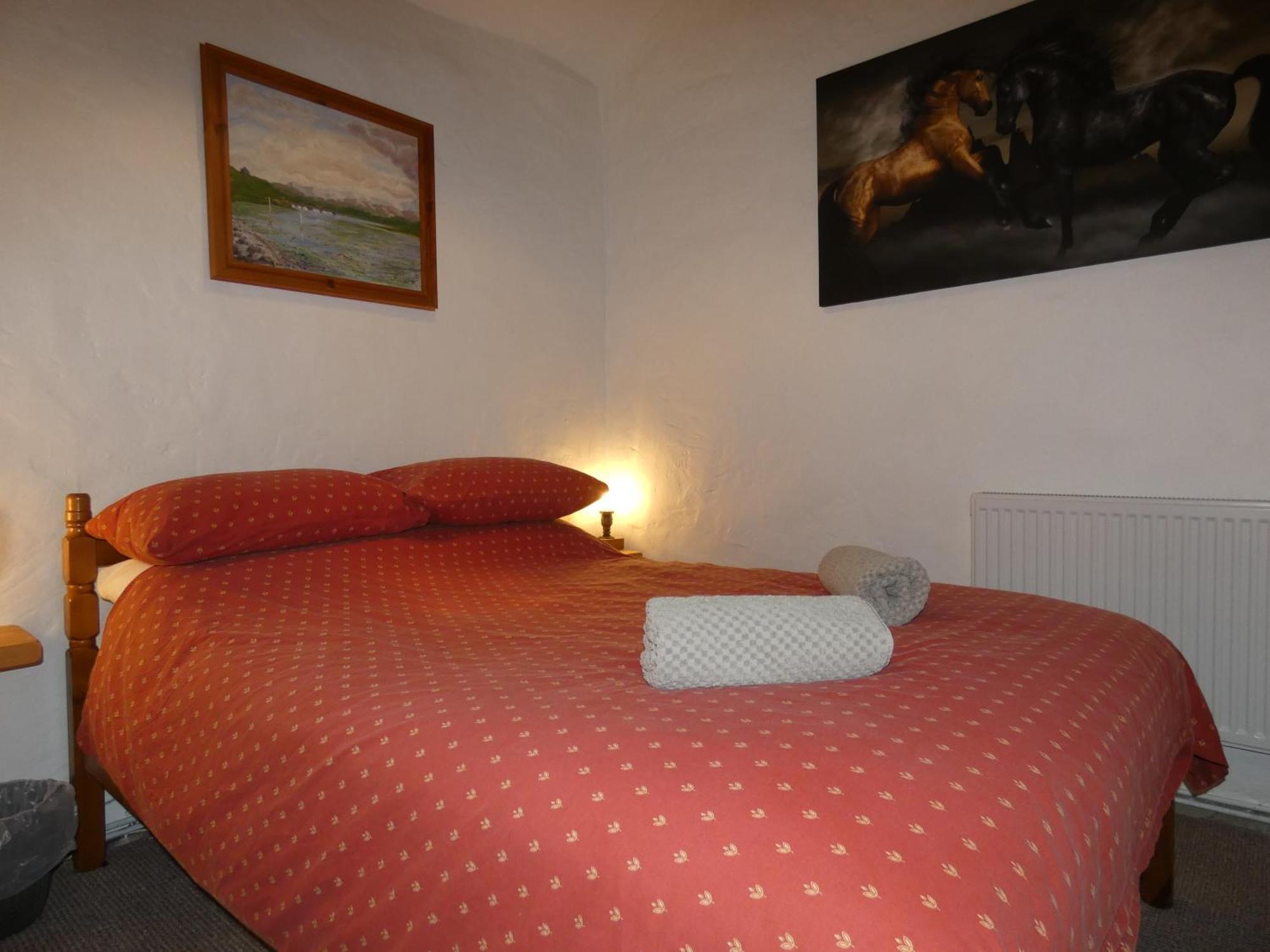Abergwynant Farm Glamping & Apartments Dolgellau Ngoại thất bức ảnh