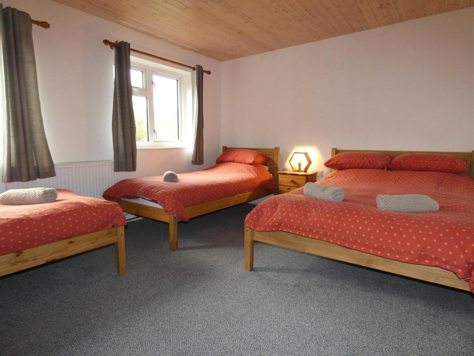 Abergwynant Farm Glamping & Apartments Dolgellau Ngoại thất bức ảnh